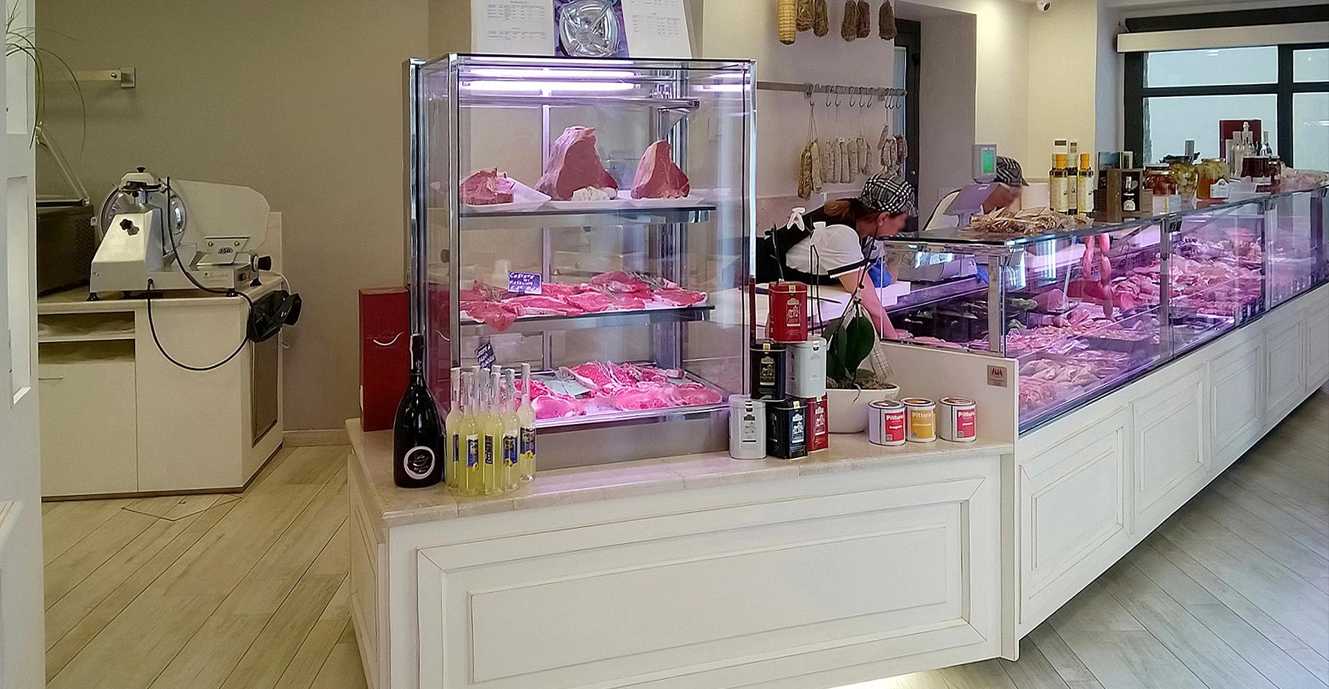 Aged Meat Display