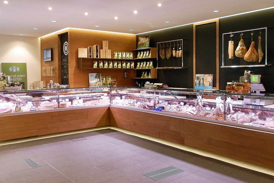 Furnishings for Delicatessen
