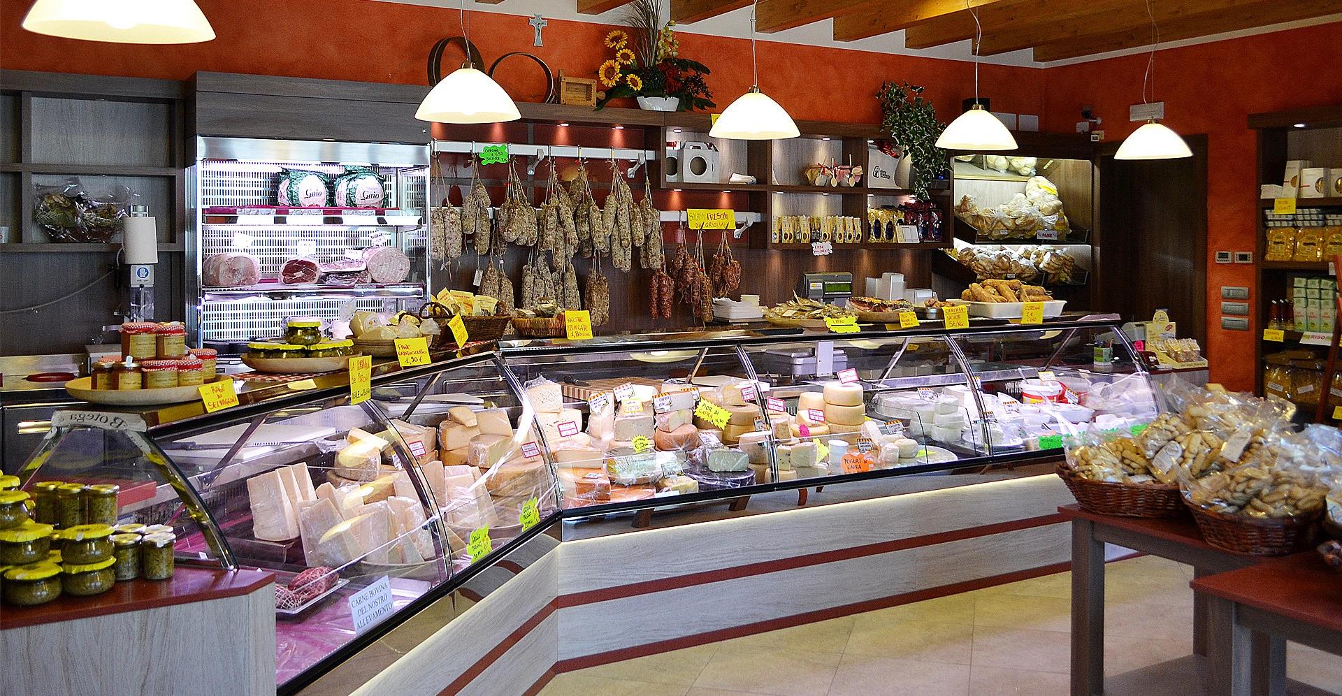 Refrigerated Counters for Cheese Shops