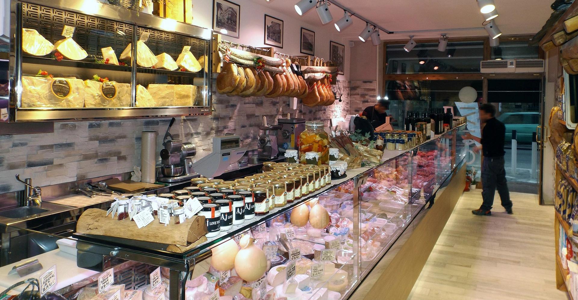 Cheese Refrigerated Showcases