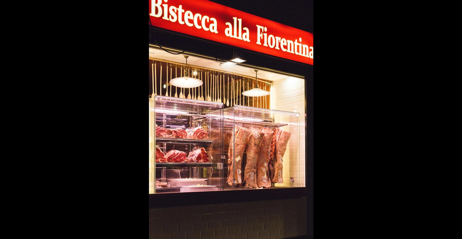 Meat Refrigerator Display 2
