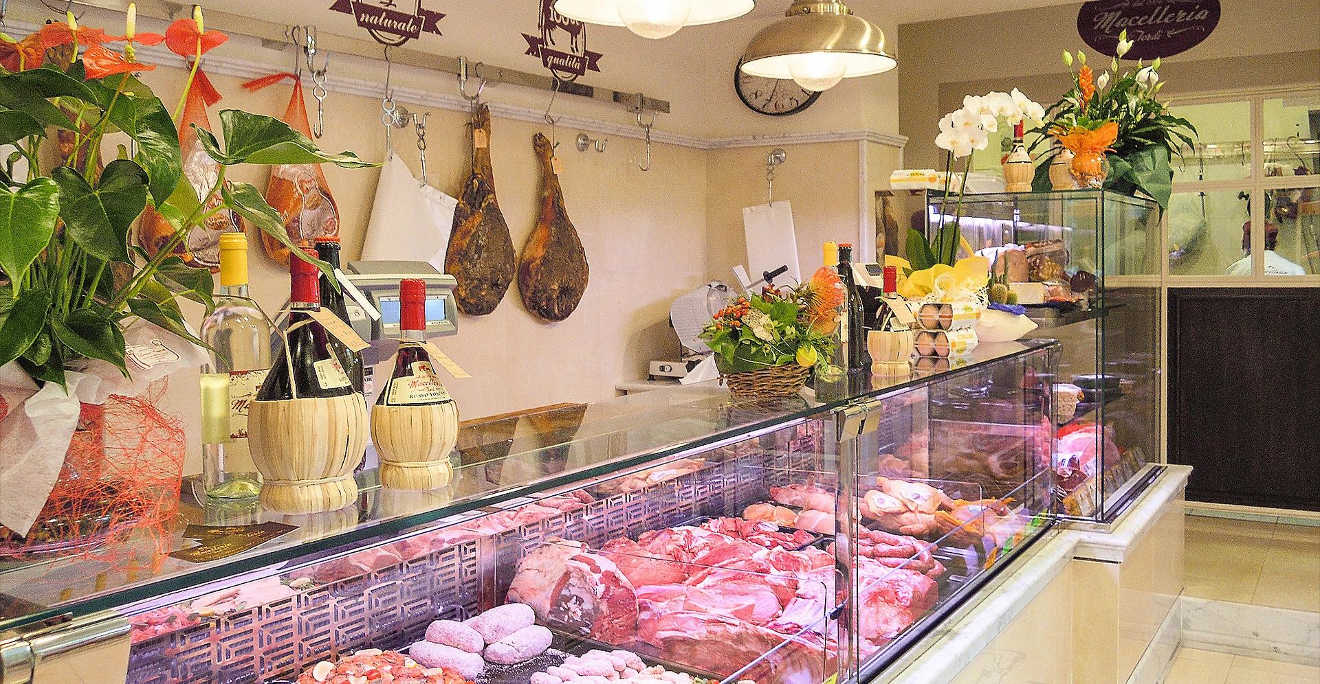 Refrigerated Display Case for Meat