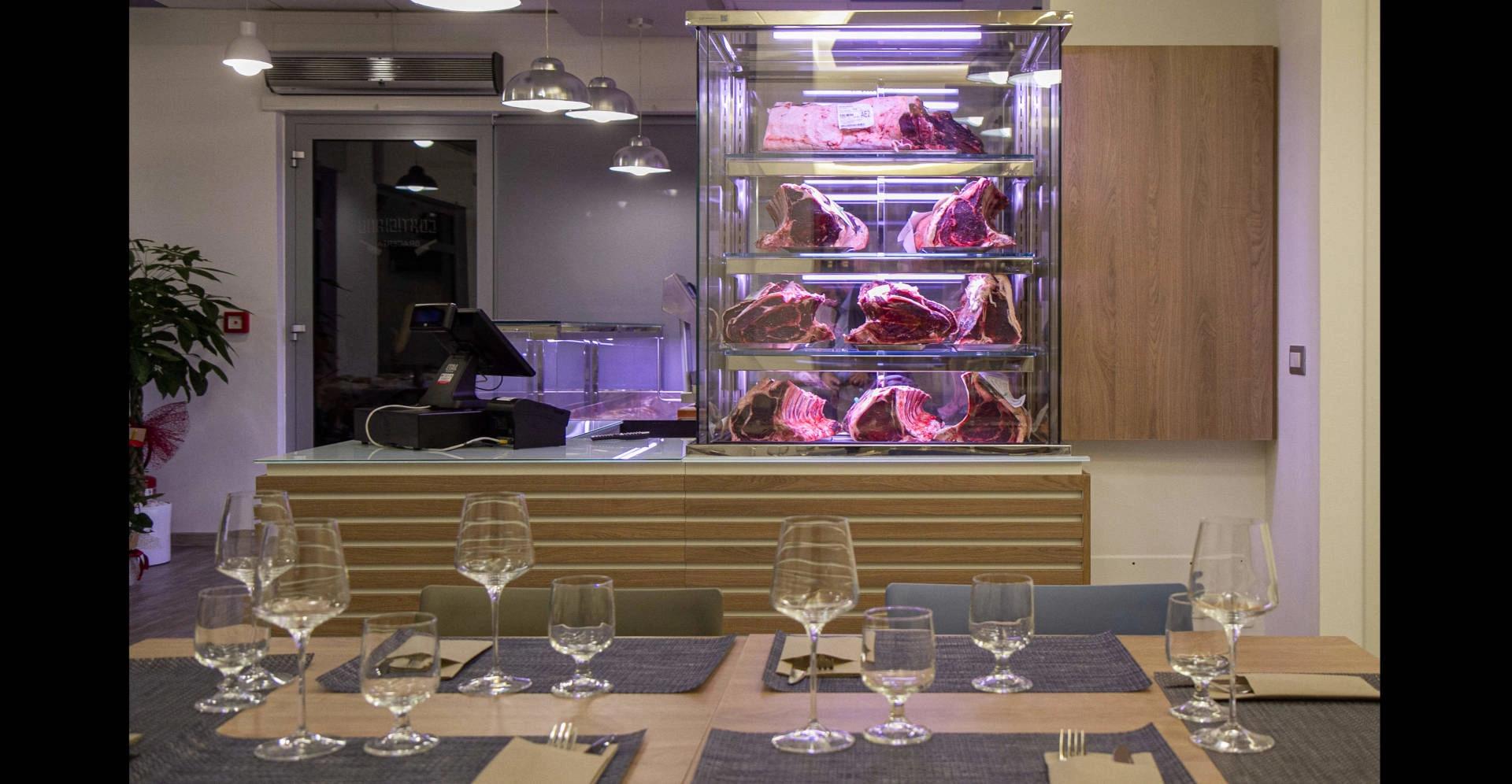 Smart Q Design Meat Display