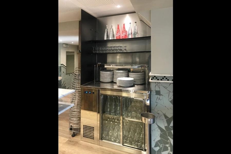 wine-and-beverage-fridge